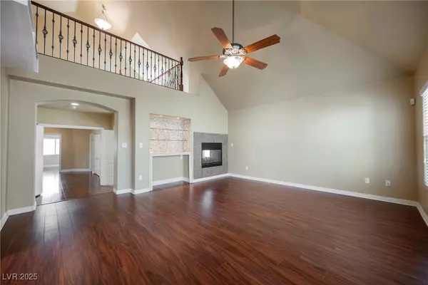 Las Vegas, NV 89145,9173 Whitekirk PL