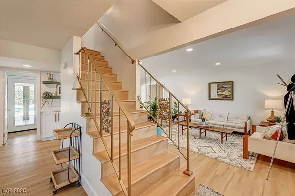 Las Vegas, NV 89102,2108 WESTLUND DR