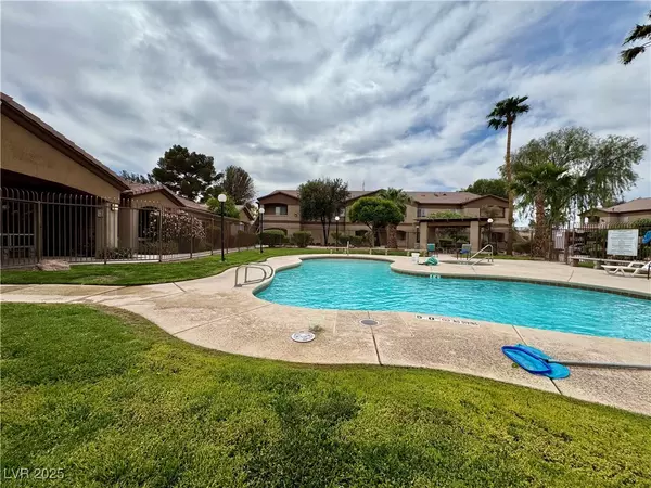 Las Vegas, NV 89122,5751 Hacienda AVE #135