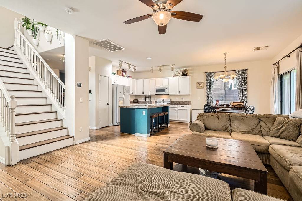 Las Vegas, NV 89143,9104 Blue Raven AVE