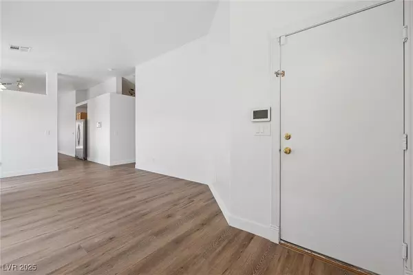 Las Vegas, NV 89147,3891 Lilac Haze ST