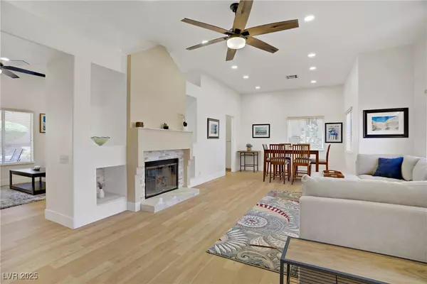 Henderson, NV 89014,1736 Saddleback CT