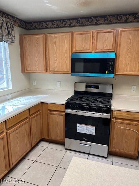 Henderson, NV 89052,830 Carnegie ST #1811