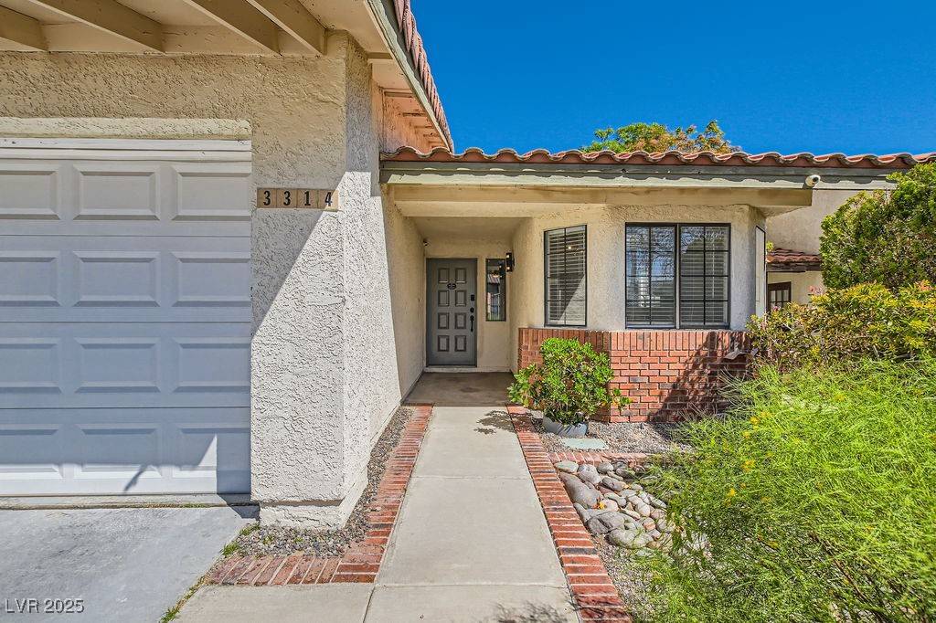 Las Vegas, NV 89121,3314 Astoria DR