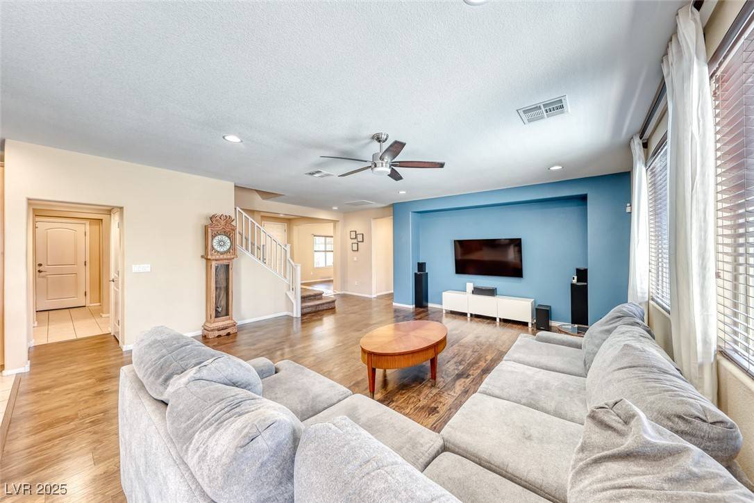 North Las Vegas, NV 89084,6617 Fort William ST