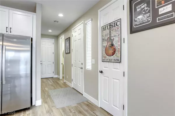 Henderson, NV 89011,712 Monroe Hill PL