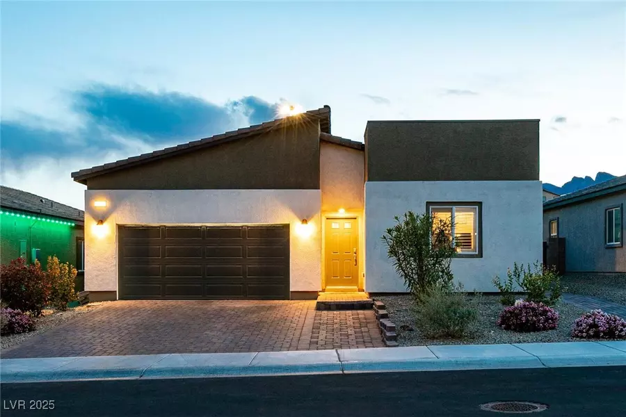 10125 Sequoia Falls PL, Las Vegas, NV 89149