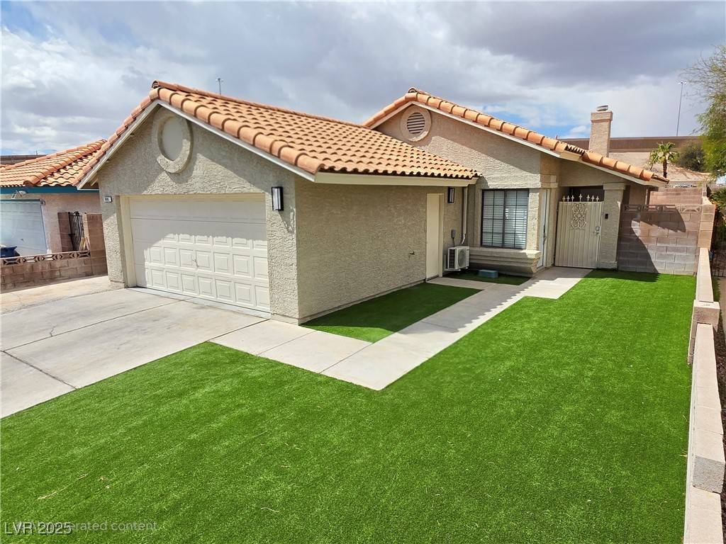 Las Vegas, NV 89119,7091 Rhapsody LN