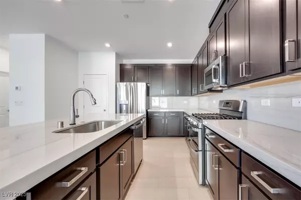 3356 Via Tizzoni ST Henderson, NV 89044