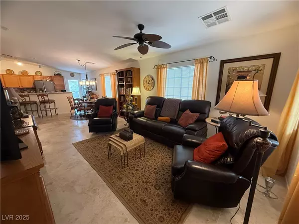Las Vegas, NV 89122,5078 Droubay DR