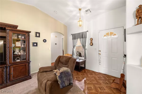 Pahrump, NV 89048,81 Diamond Bar RD