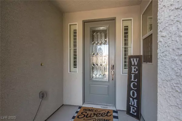 Las Vegas, NV 89131,5843 Reeves Springs AVE