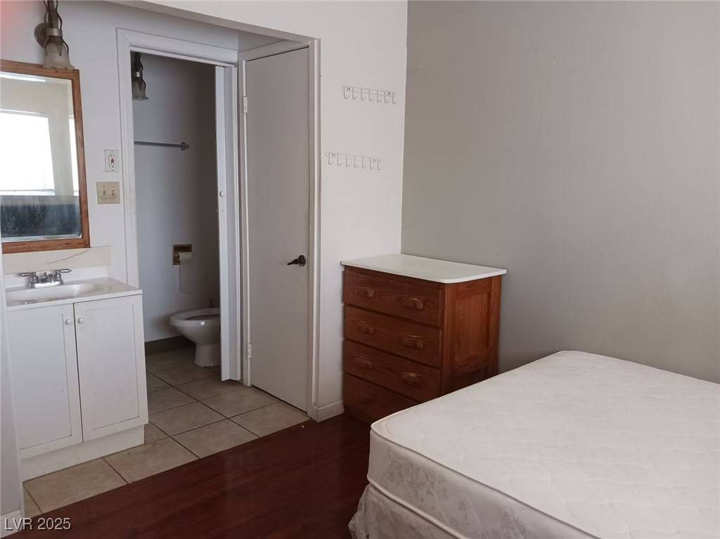 Las Vegas, NV 89103,5689 Maceta AVE