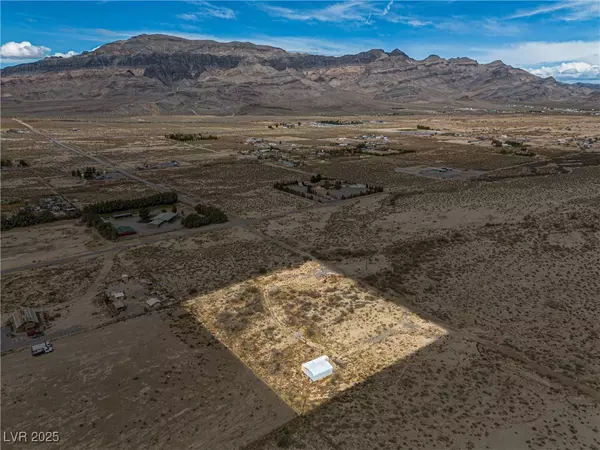Pahrump, NV 89060,1411 W Harris Farm RD