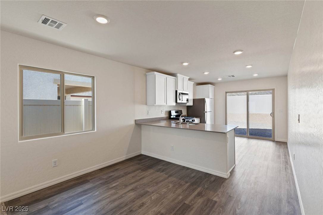 North Las Vegas, NV 89032,1659 Desert Path AVE