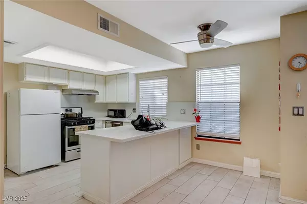 5923 Laredo ST, Las Vegas, NV 89146
