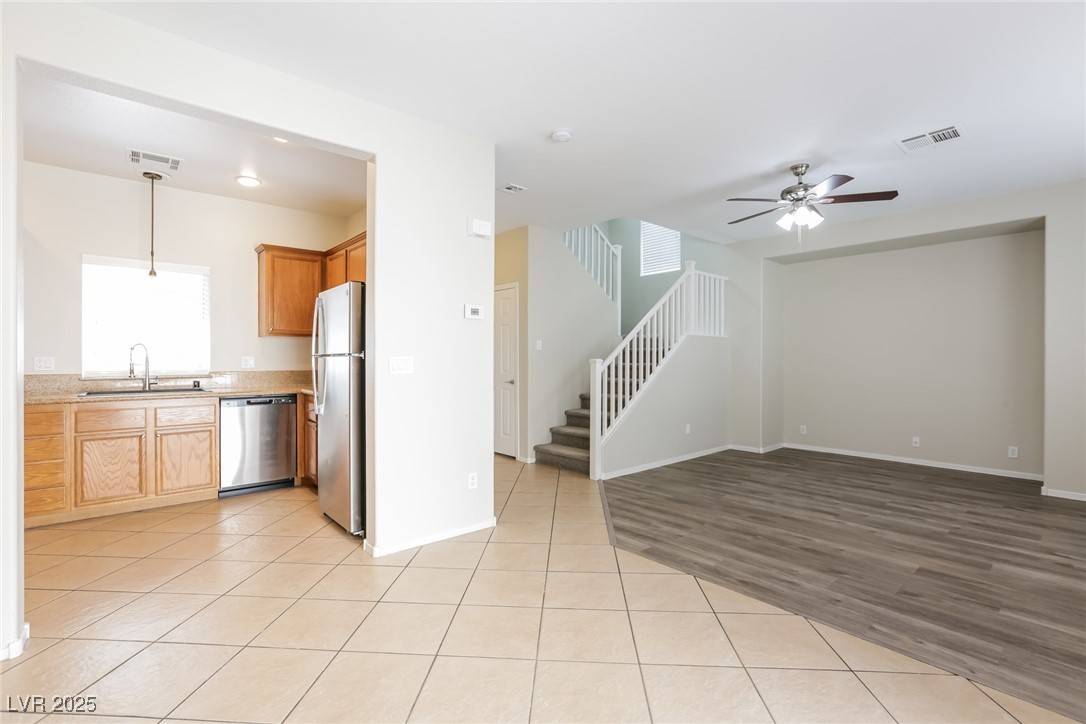 North Las Vegas, NV 89081,6319 Blushing Willow ST