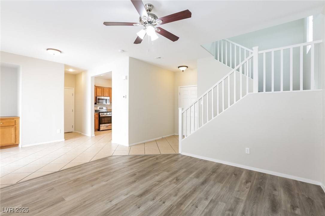 North Las Vegas, NV 89081,6319 Blushing Willow ST