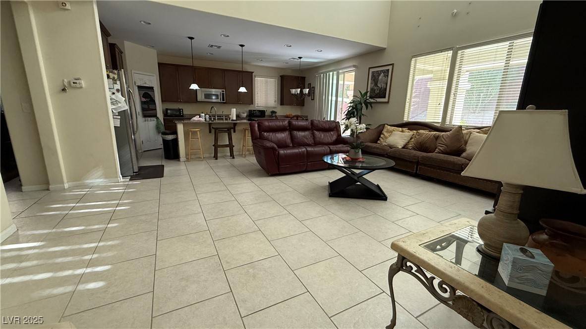 Las Vegas, NV 89135,5615 Oak Bend DR