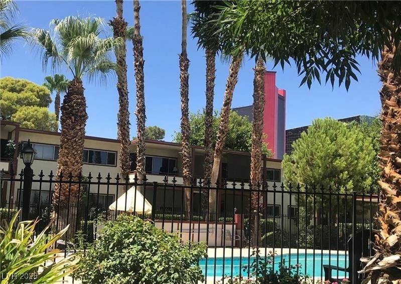 Las Vegas, NV 89109,350 E Desert Inn RD #E201