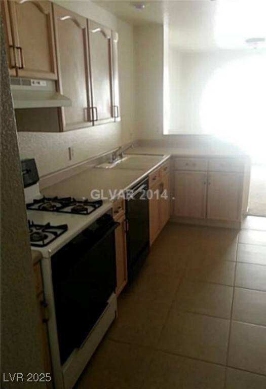 Las Vegas, NV 89129,8453 VAST HORIZON AVE
