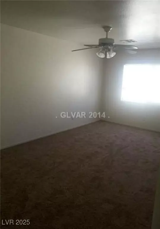 Las Vegas, NV 89129,8453 VAST HORIZON AVE