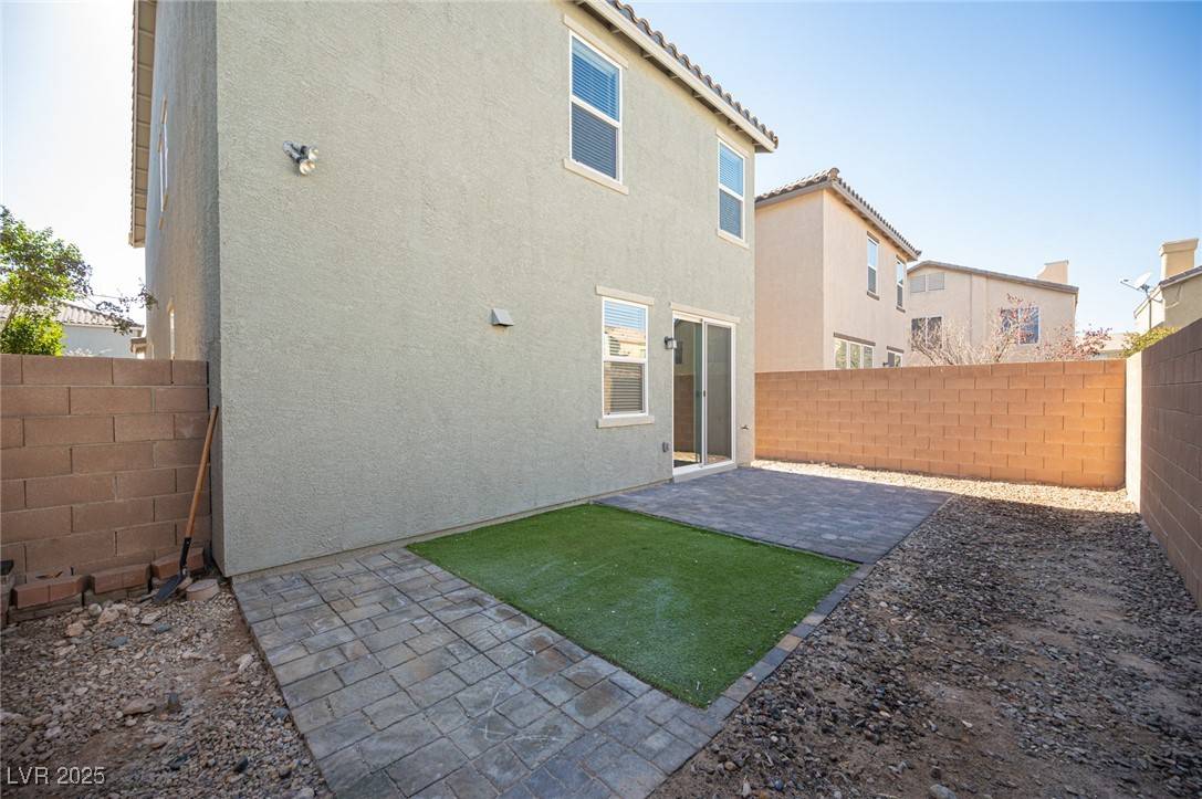 Las Vegas, NV 89141,6586 Rustic Saddle CT