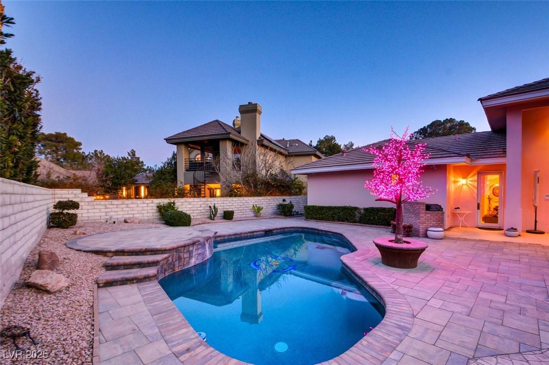 Las Vegas, NV 89107,3008 Astoria Pines CIR