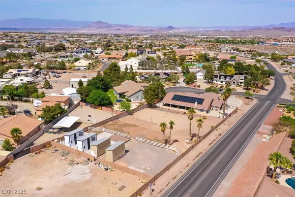 Henderson, NV 89002,631 Lomprey AVE