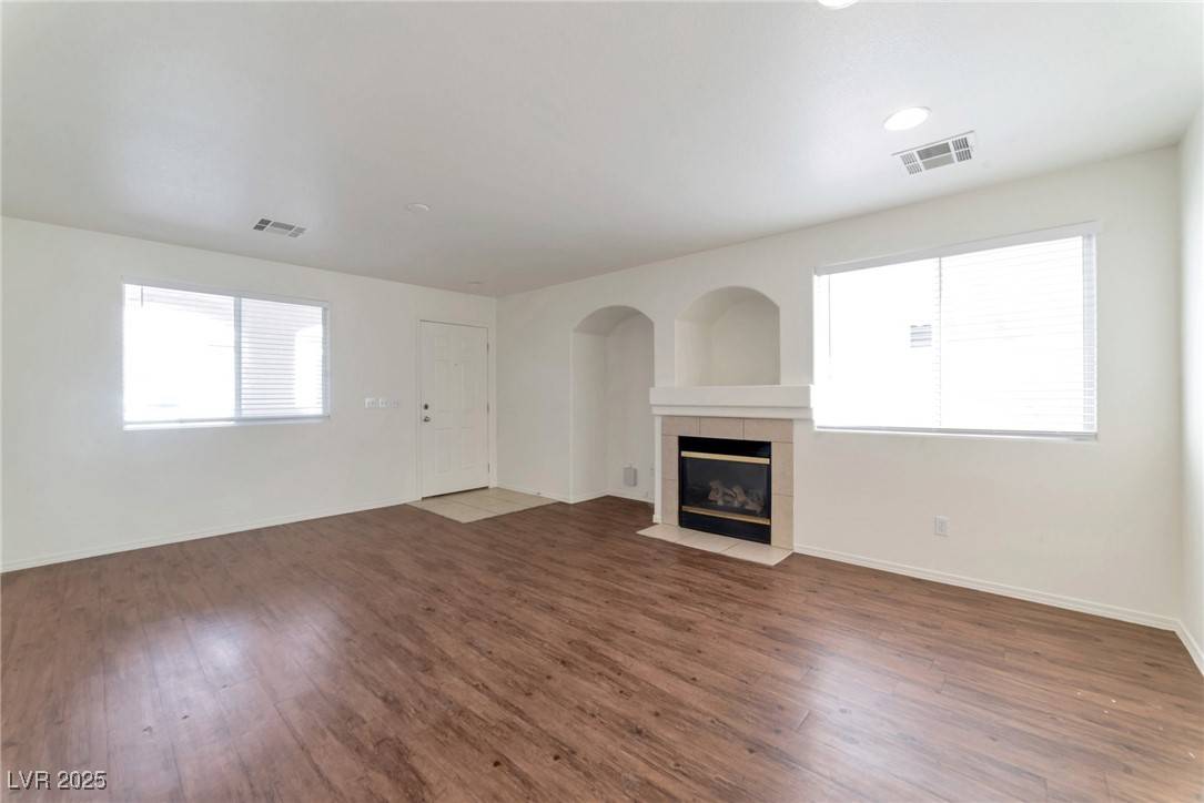 Las Vegas, NV 89183,10673 Alondra Peak ST