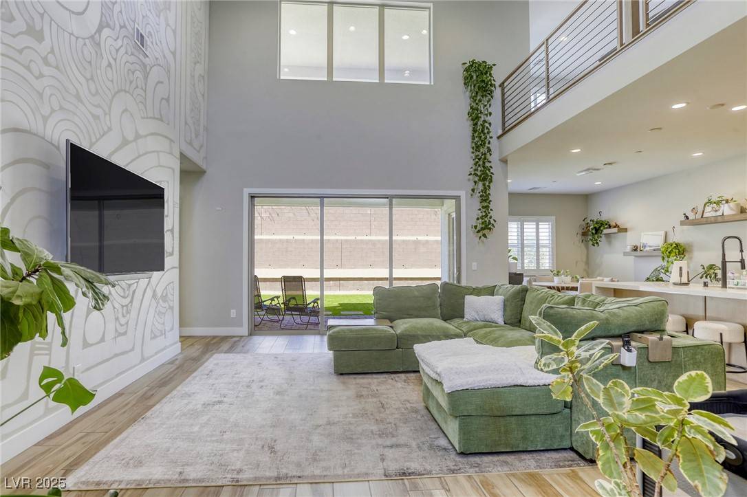 Las Vegas, NV 89138,253 Malpaso ST