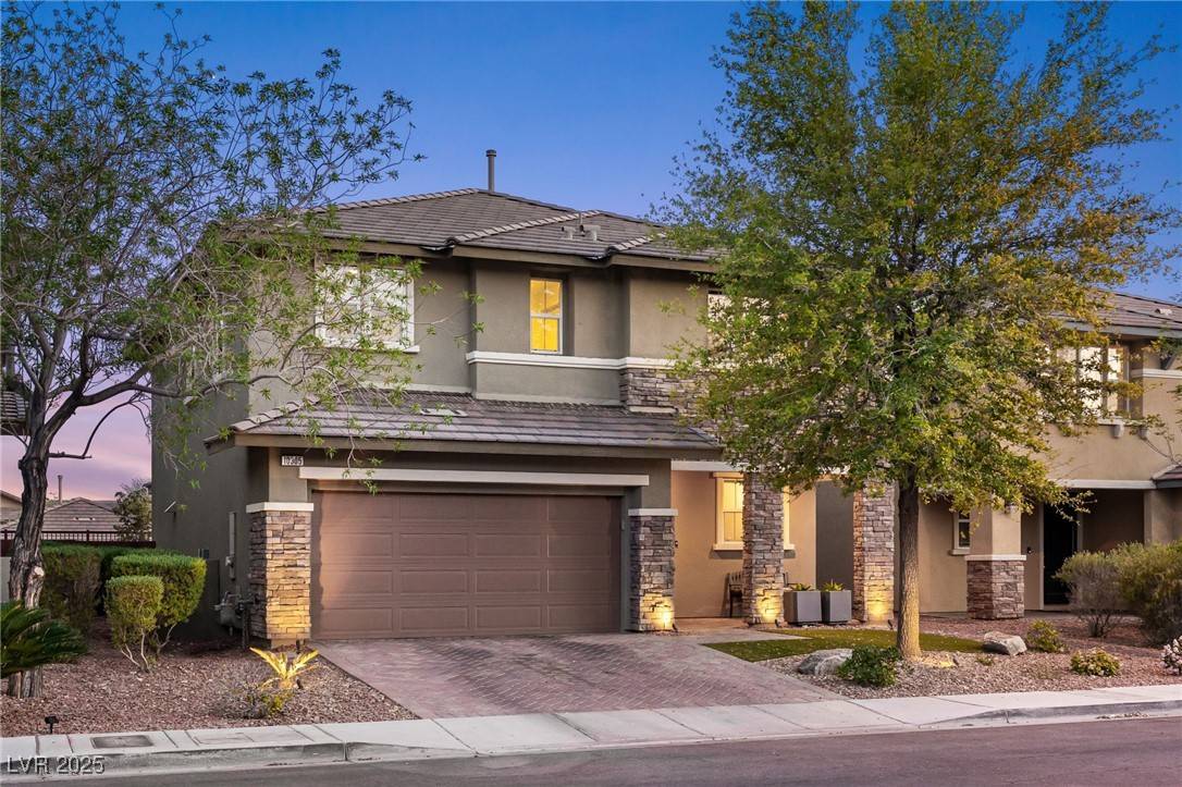 10305 Turia Gardens RD, Las Vegas, NV 89135