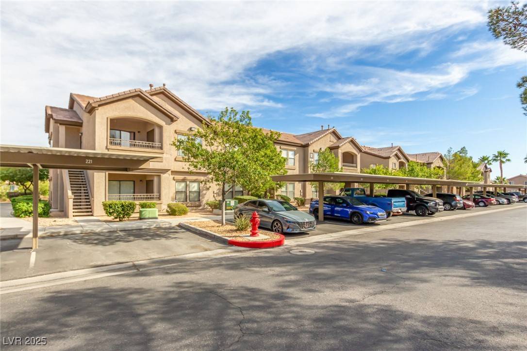 8250 N Grand Canyon DR #1084, Las Vegas, NV 89166