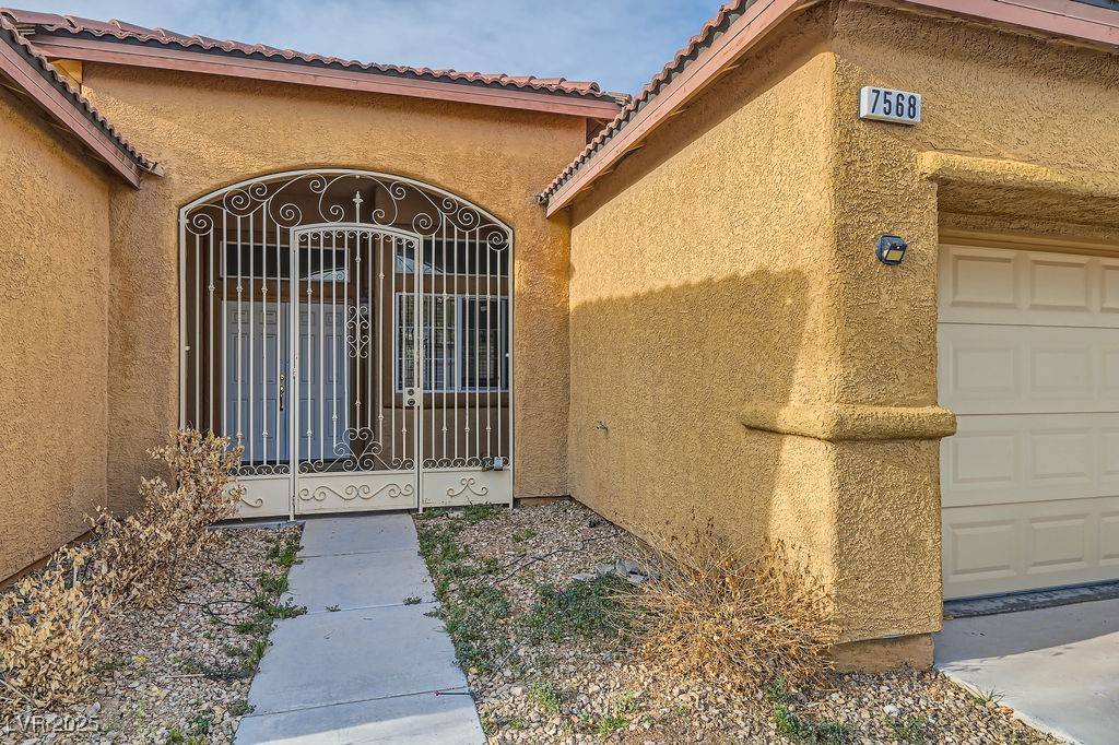 Las Vegas, NV 89113,7568 Shadow Estates WAY