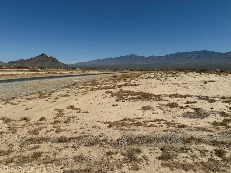 5721 N Leslie ST, Pahrump, NV 89060