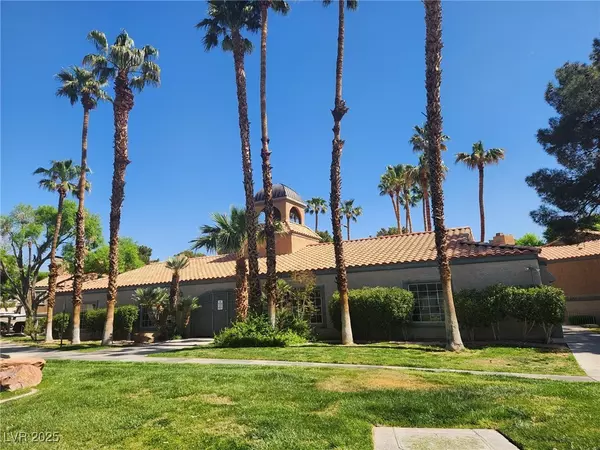 Las Vegas, NV 89107,230 Mission Catalina LN #204