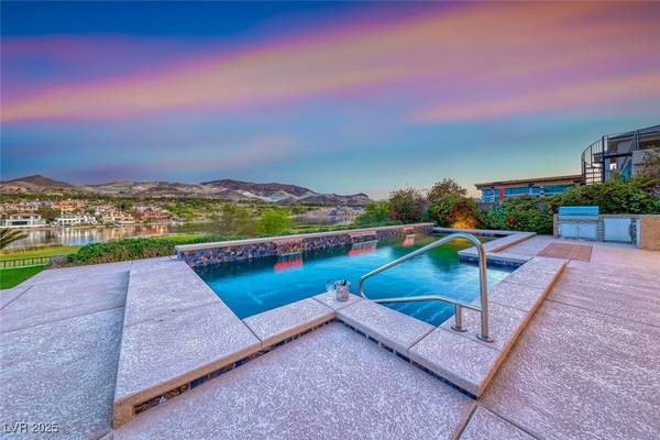 72 Bella Lago AVE, Henderson, NV 89011