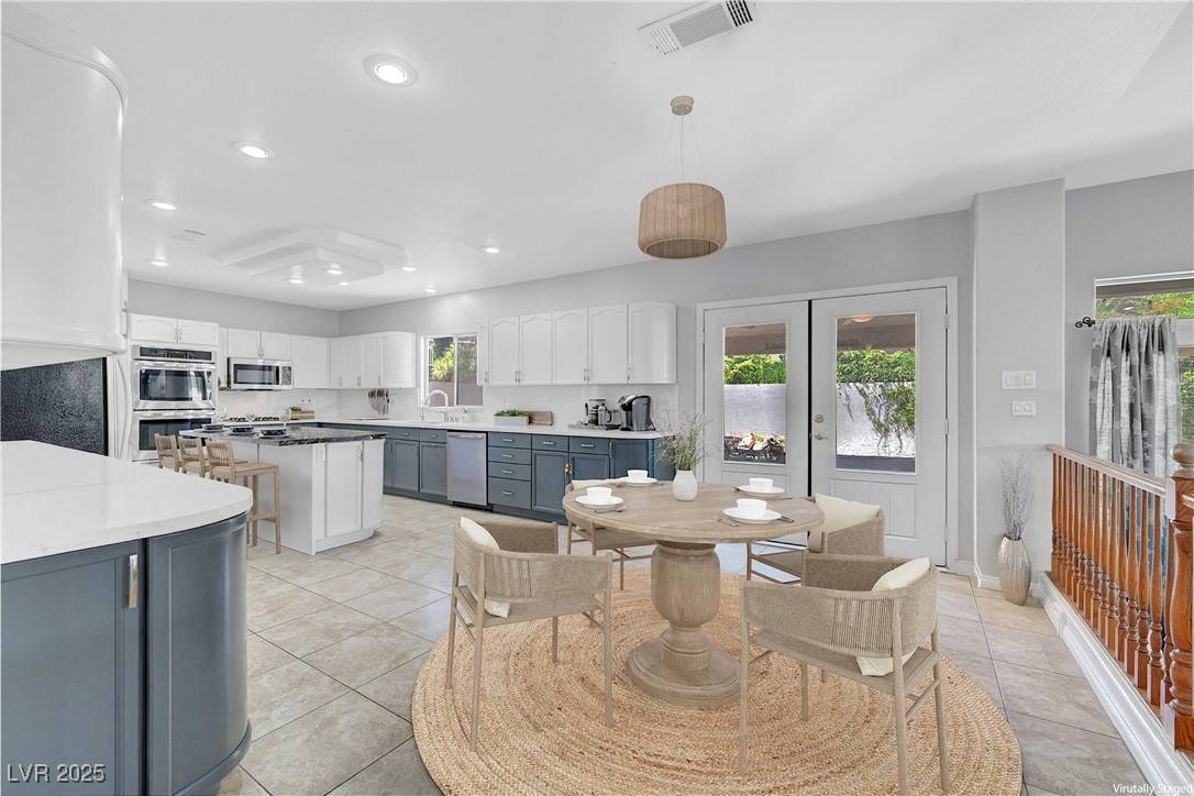 Las Vegas, NV 89147,4651 Munich CT