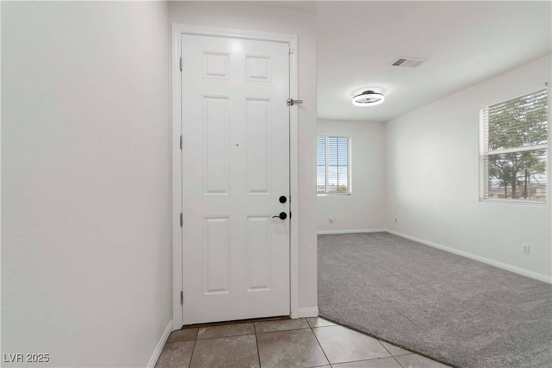 North Las Vegas, NV 89081,5317 Golden Melody LN