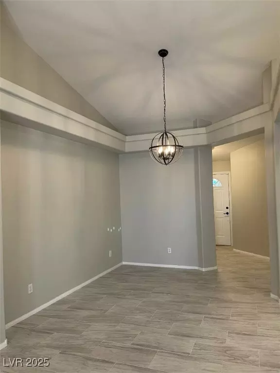 Henderson, NV 89012,70 Moonlight Village LN