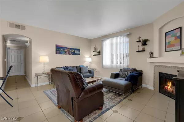 Las Vegas, NV 89128,1830 N Buffalo DR #2043