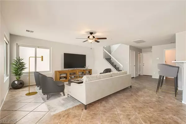 Las Vegas, NV 89143,7829 Lovely Pine PL