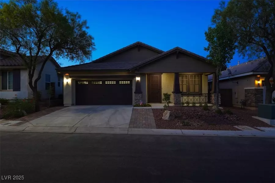 7806 Sundial Peak ST, Las Vegas, NV 89166