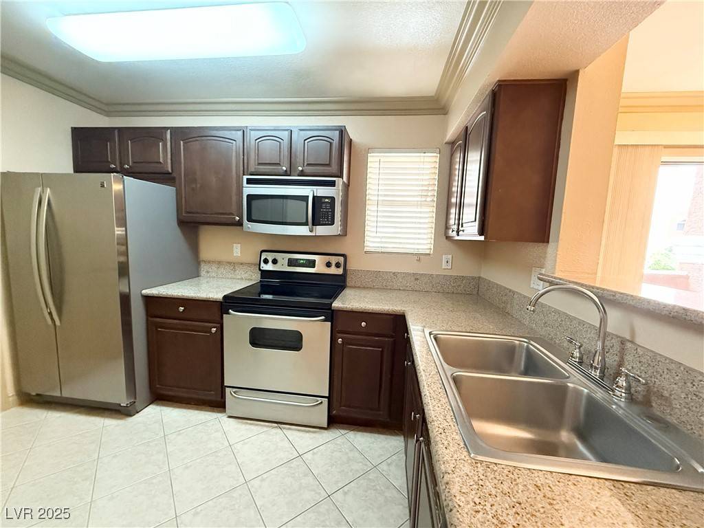 Las Vegas, NV 89147,8101 W Flamingo RD #1044
