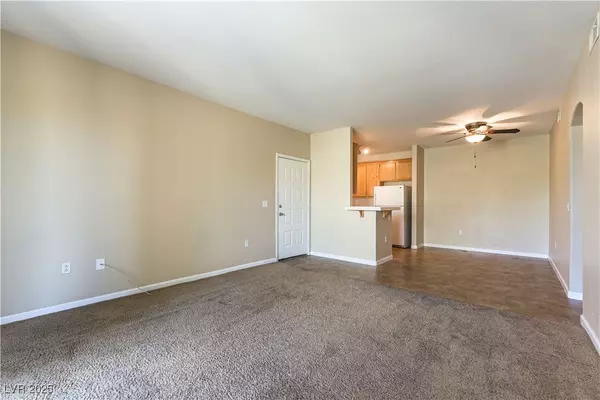 Henderson, NV 89074,75 N Valle Verde DR #2123