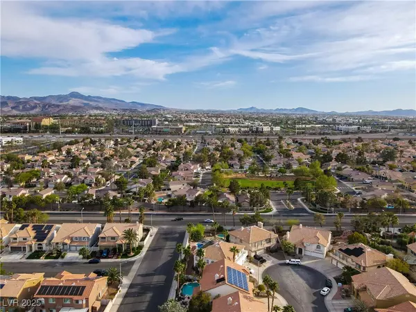 Henderson, NV 89074,16 Old Lake CIR