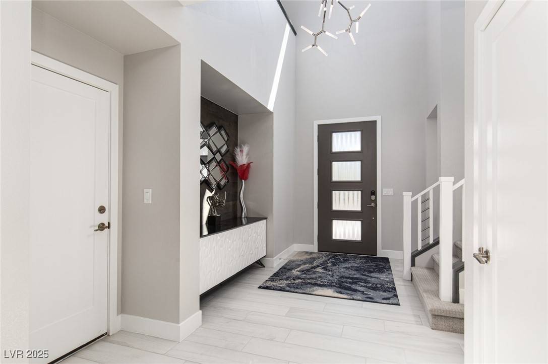 North Las Vegas, NV 89084,6821 Empire Cliff ST