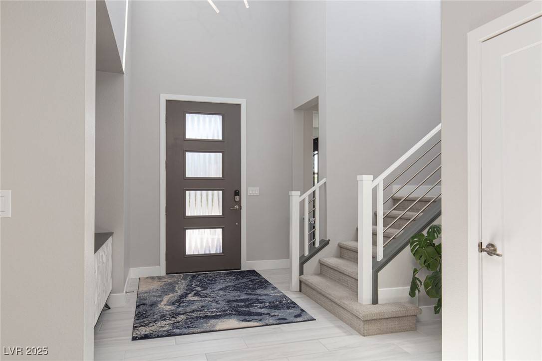 North Las Vegas, NV 89084,6821 Empire Cliff ST