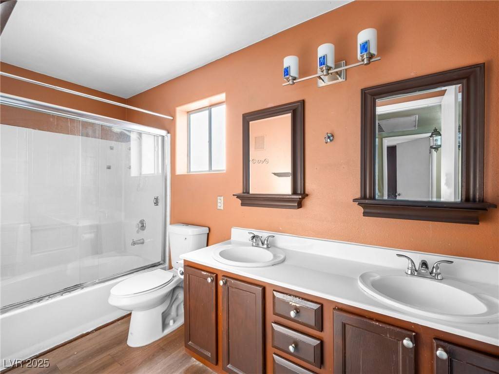 Las Vegas, NV 89120,3038 Casey DR #204