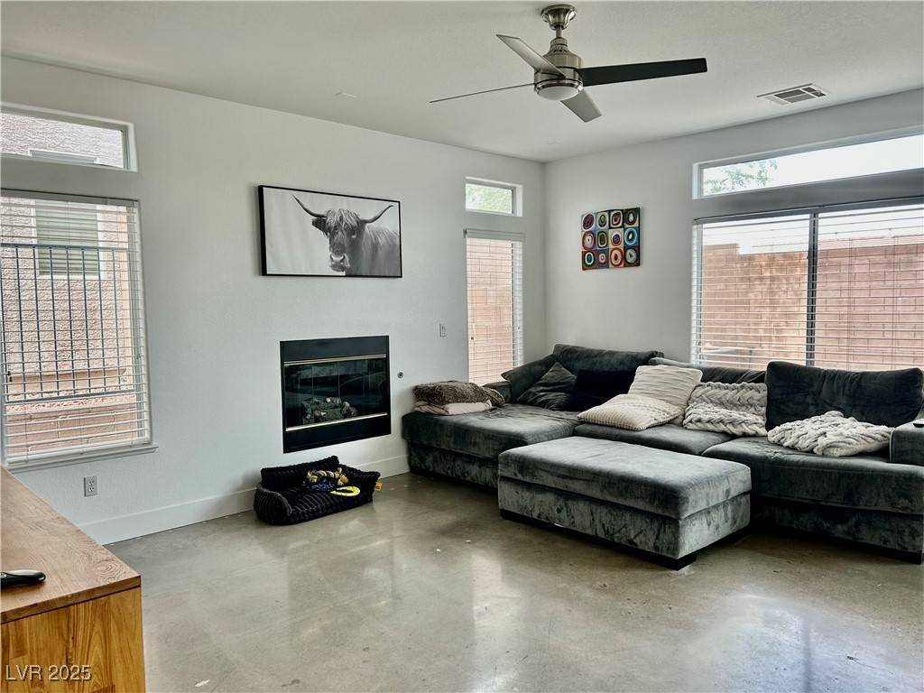 Las Vegas, NV 89129,10650 Robin Hill AVE